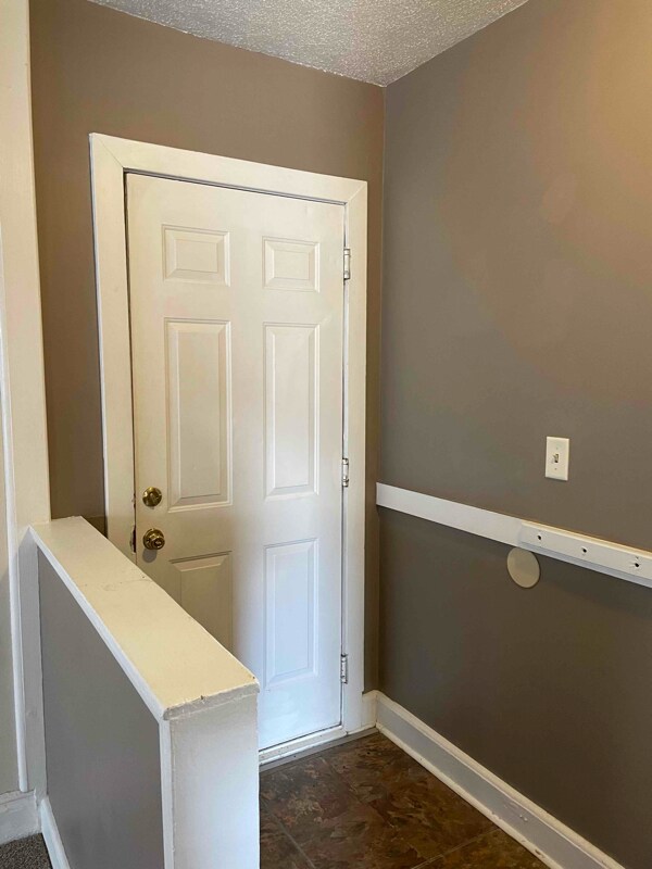 Photo - 202-204 E 4th St Unidad 202.5