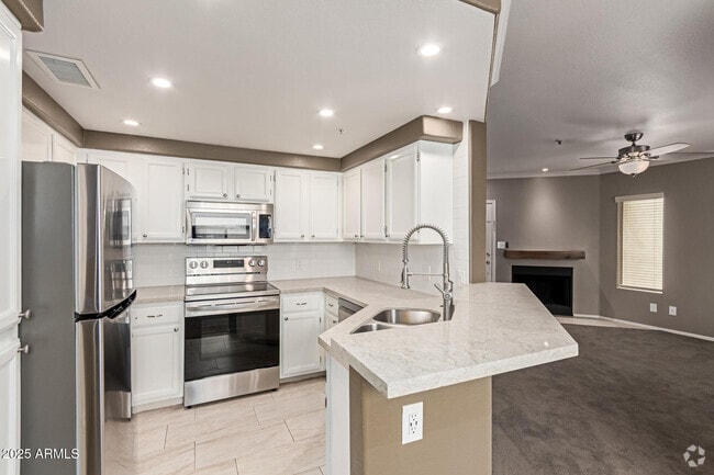 Building Photo - 750 E Northern Ave Unit 2145 Rental