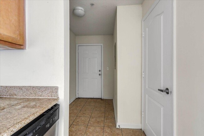 Photo - 3000 S Adams St House