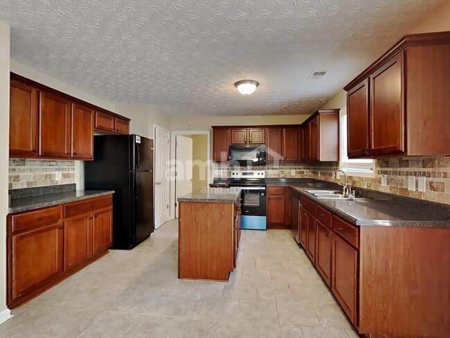 Photo - 70 Maxton Ave