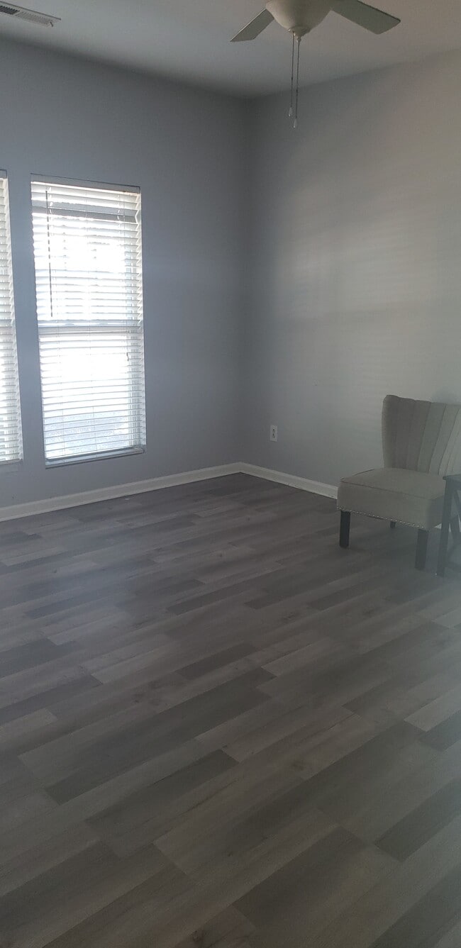 Dormitorio del primer piso - 1011 Laparc Ln