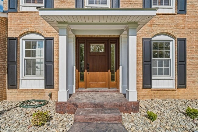 Photo - 7375 Freestate Dr