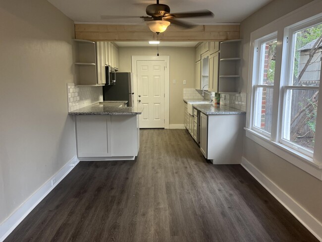 Photo - 2111 27th St