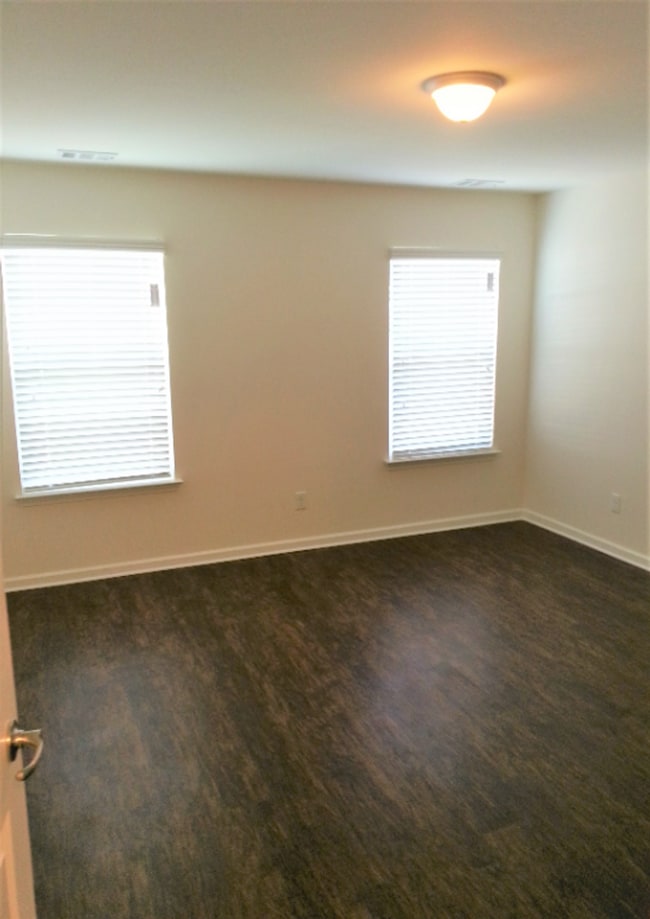 Photo - 86 Braxton Manor Dr