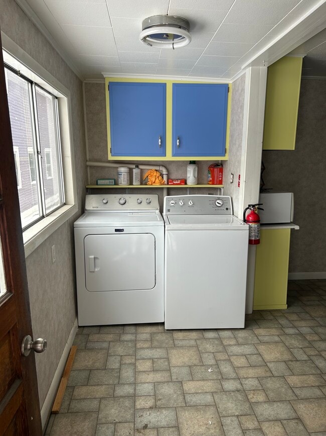 Photo - 244 North St Unit 1