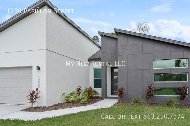 Photo - 1250 Papillon St