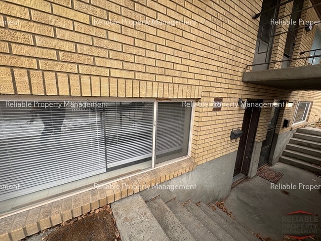 Building Photo - 315 Cottage Pl Unit 315