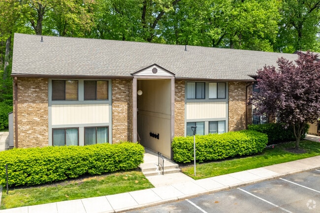 Photo - Watergate Condominiums