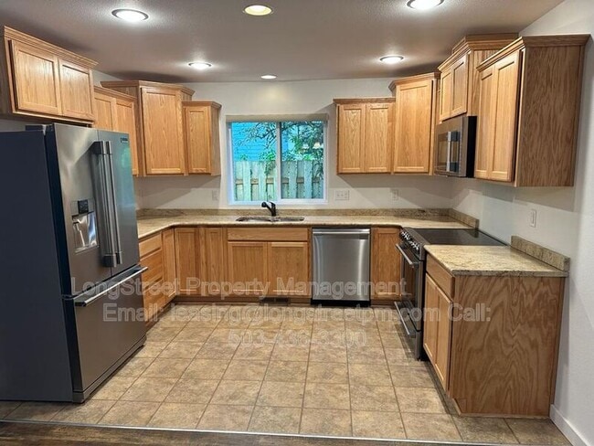 Photo - 4833 NE 18th Ave