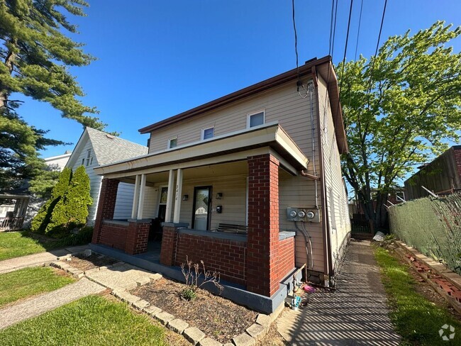 Building Photo - 3414 Gamble Ave Unit Second Floor Rental