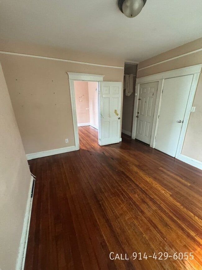 Building Photo - 429 Prescott St Unit 2 Rental