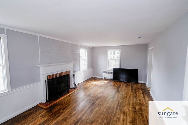 7023 Deerfield Rd