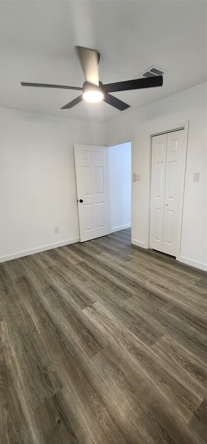 Photo - 1001 S Iowa St