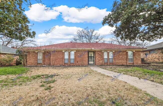 Building Photo - 2908 E Park Blvd