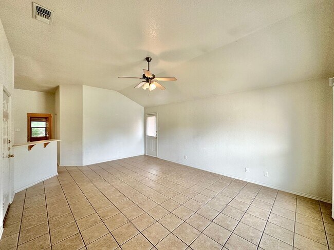 Photo - 214 Dale Earnhardt Dr Unidad 214 A Dale Earnhardt