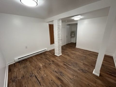 Photo - 18 Knapp St Unidad Lower