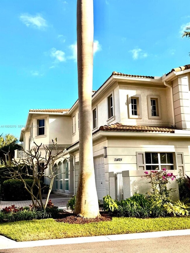 Building Photo - 21025 NE 38th Ave