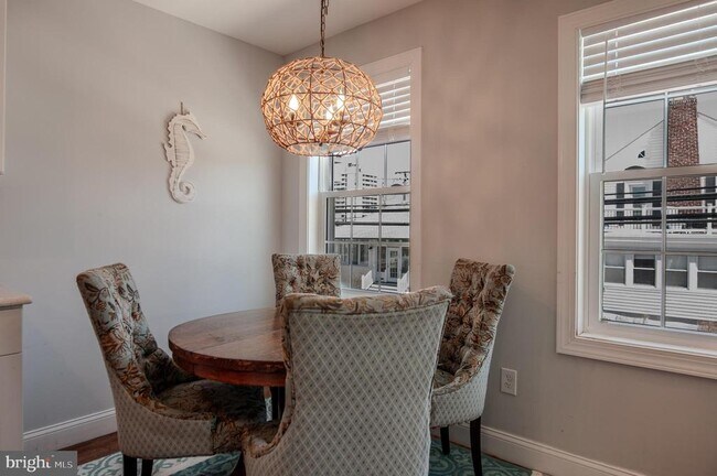 Photo - 126 N Cambridge Ave