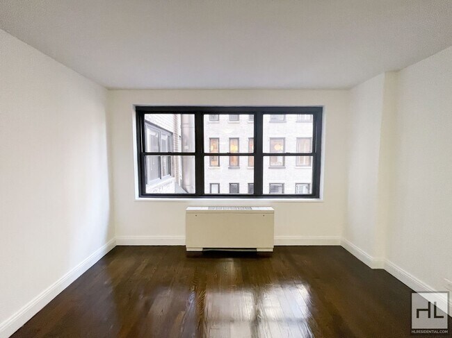Photo - 5 AVENUE Unit 6A