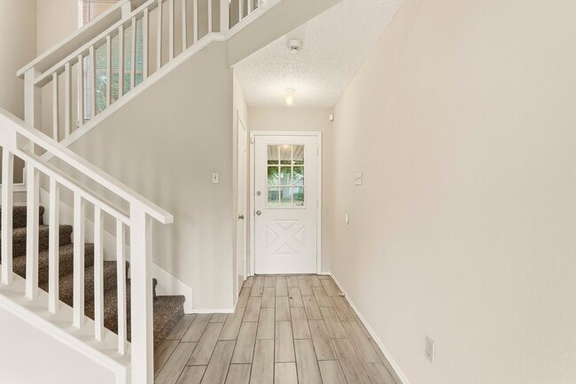 Photo - 16623 Red Gully Dr