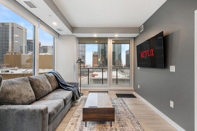 Photo - 10180-10103 103 St NW Unité ID1314537P