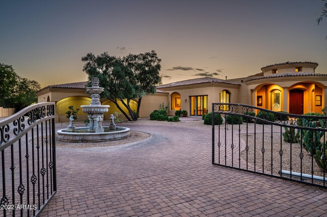 Photo - 6570 N Lost Dutchman Rd