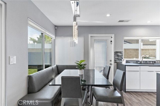 Photo - 8711 Mossford Dr