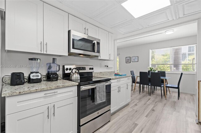 1601 Bay Rd Unit 7