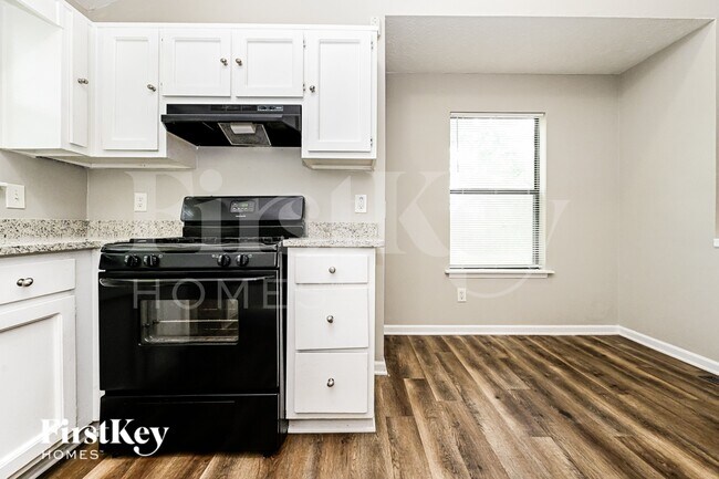 Photo - 3440 Dogwood Pl