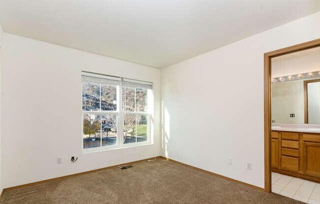 Photo - 1608 Crawford Way Unit Main House