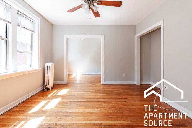 Photo - 549 W Surf St Unit 3S