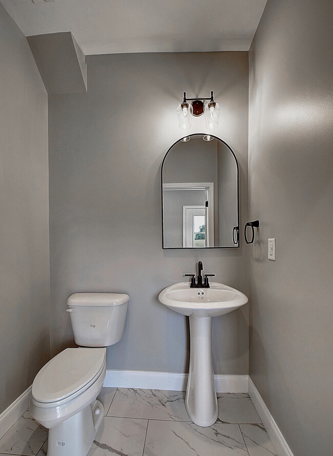 Photo - 2083 Haystack Cir