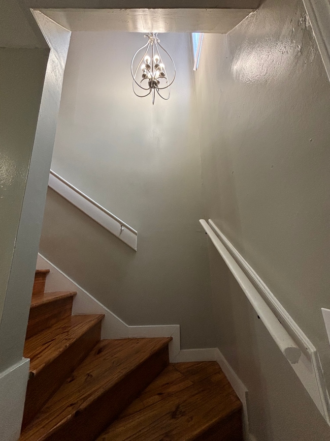 Photo - 300 OLYMPIA CT