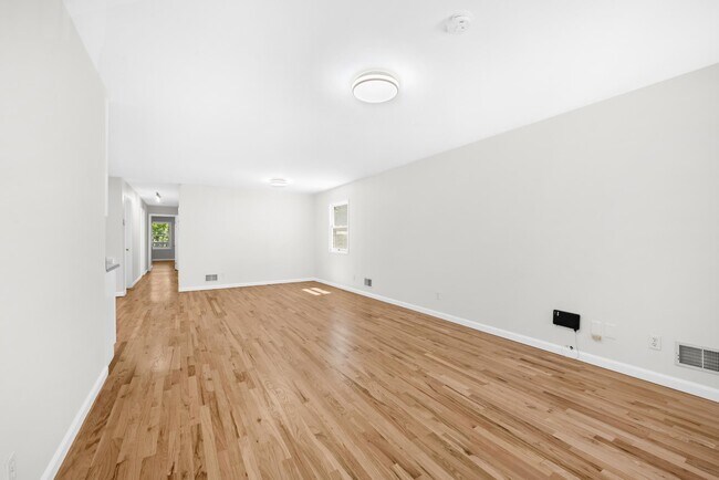 Photo - 14 Elizabeth St Unit 1