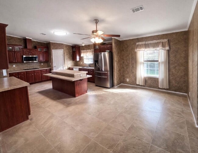 Photo - 8730 FM 646 Rd