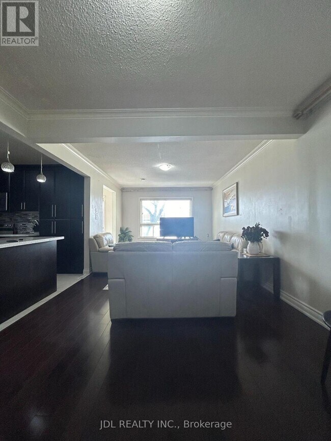 Photo - 107 Lilian Dr