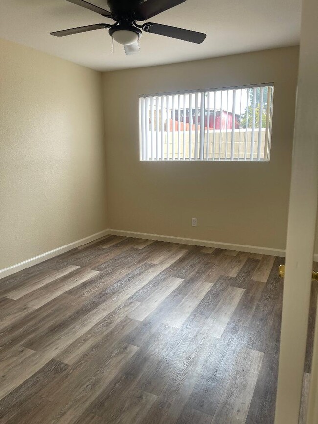 Photo - 721 12th St Unit # 5