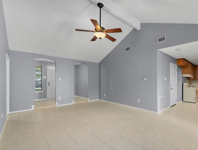 Photo - 2126 Redwood St