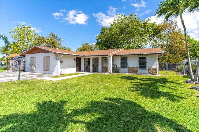 Photo - 13011 SW 80th St