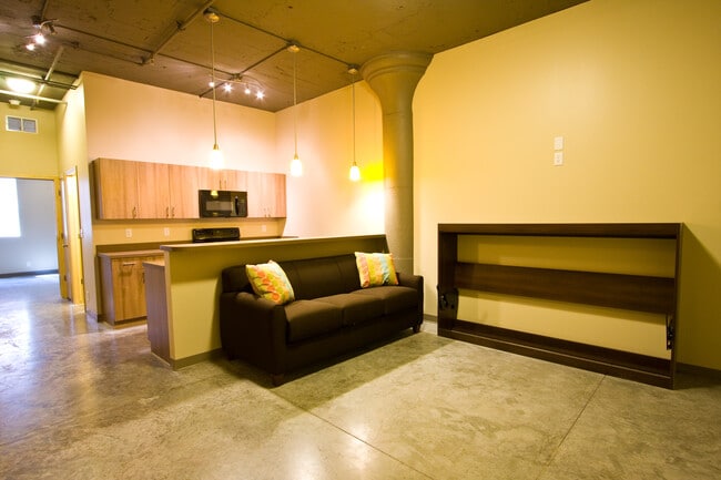 WC Shinn Lofts - WC Shinn Lofts