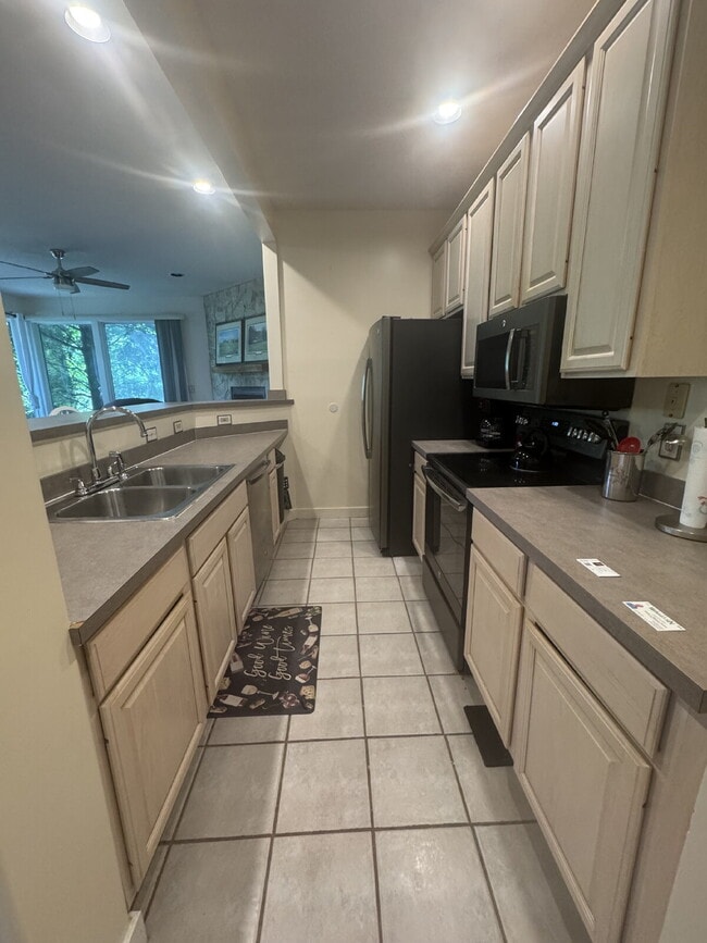 Photo - Charming furnished ground level Mountain Condo. Unit 1