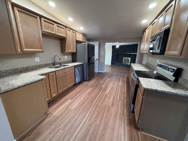 Photo - 11427 Angelina Pl NE