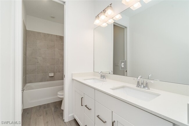 Building Photo - 10777 Timber Creek Dr