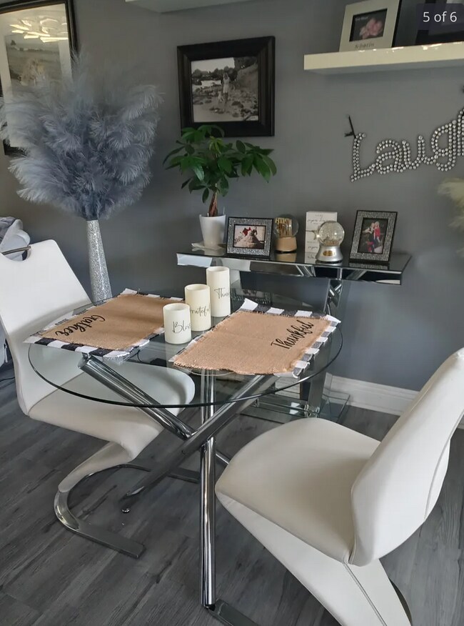 Photo - 3342 Bradbury Rd