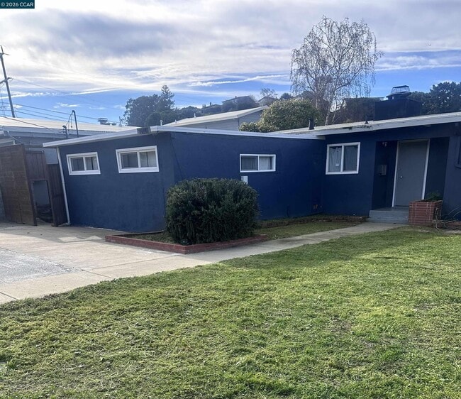 Building Photo - 924 E Meadow Ave Unit ADU