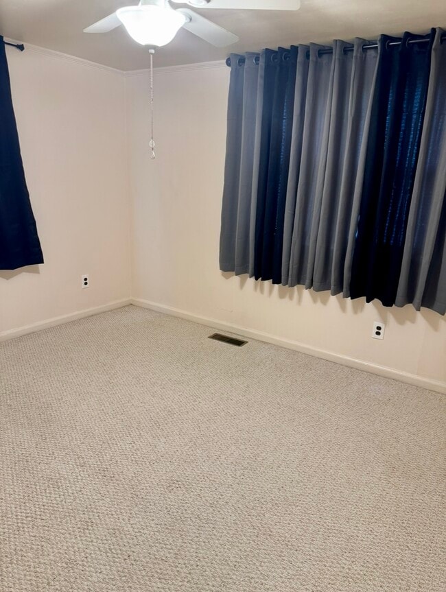 Photo - 10150 Minnie Hall Rd