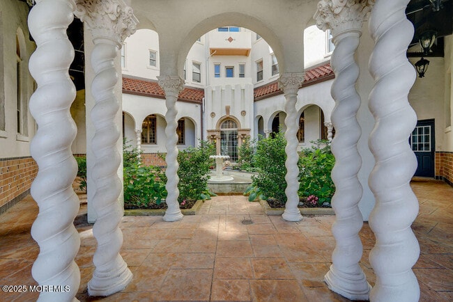 Photo - 400 Deal Lake Dr Unit 8F