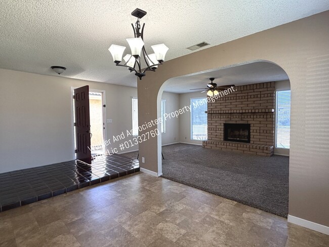 Photo - 622 Farrell Dr
