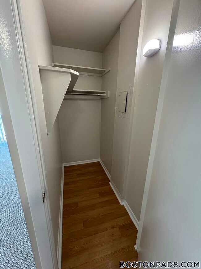 Photo - 20 Westgate Dr Unit 105