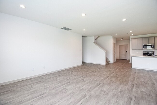Photo - 8030 Milam Ln